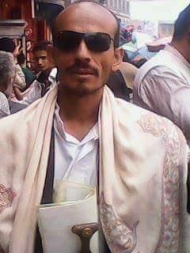  سلطان عقيل القيادي الموالي لصالح الذي لقى مصرعه متأثرا بإصابته باشتباكات مسلحة في إب