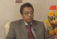 الاشتراكي اليمني والشيوعي الفرنسي يؤكدان على اهمية الحل السلمي في اليمن