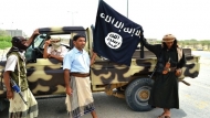 القاعدة في لحج تختطف مواطن وتقدمه لمحاكمة بتهمة التجسس للمليشيات
