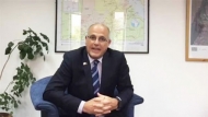 السفير البريطاني: الاقتصاد في اليمن يشكل أولوية بالنسبة لي ونشجع الحكومة على الشفافية والحكم الرشيد
