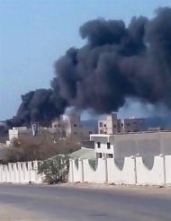 المكلا..مقتل واصابة21من الجيش بتفجير انتحاري استهدف الدفاع الساحلي