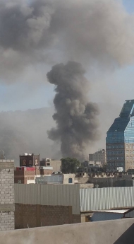 انفجارات عنيفة تهز صنعاء جراء استهداف التحالف الحفا