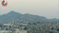 معارك عنيفة شرق وغرب تعز والمليشيات تقصف الاحياء والقرى السكنية